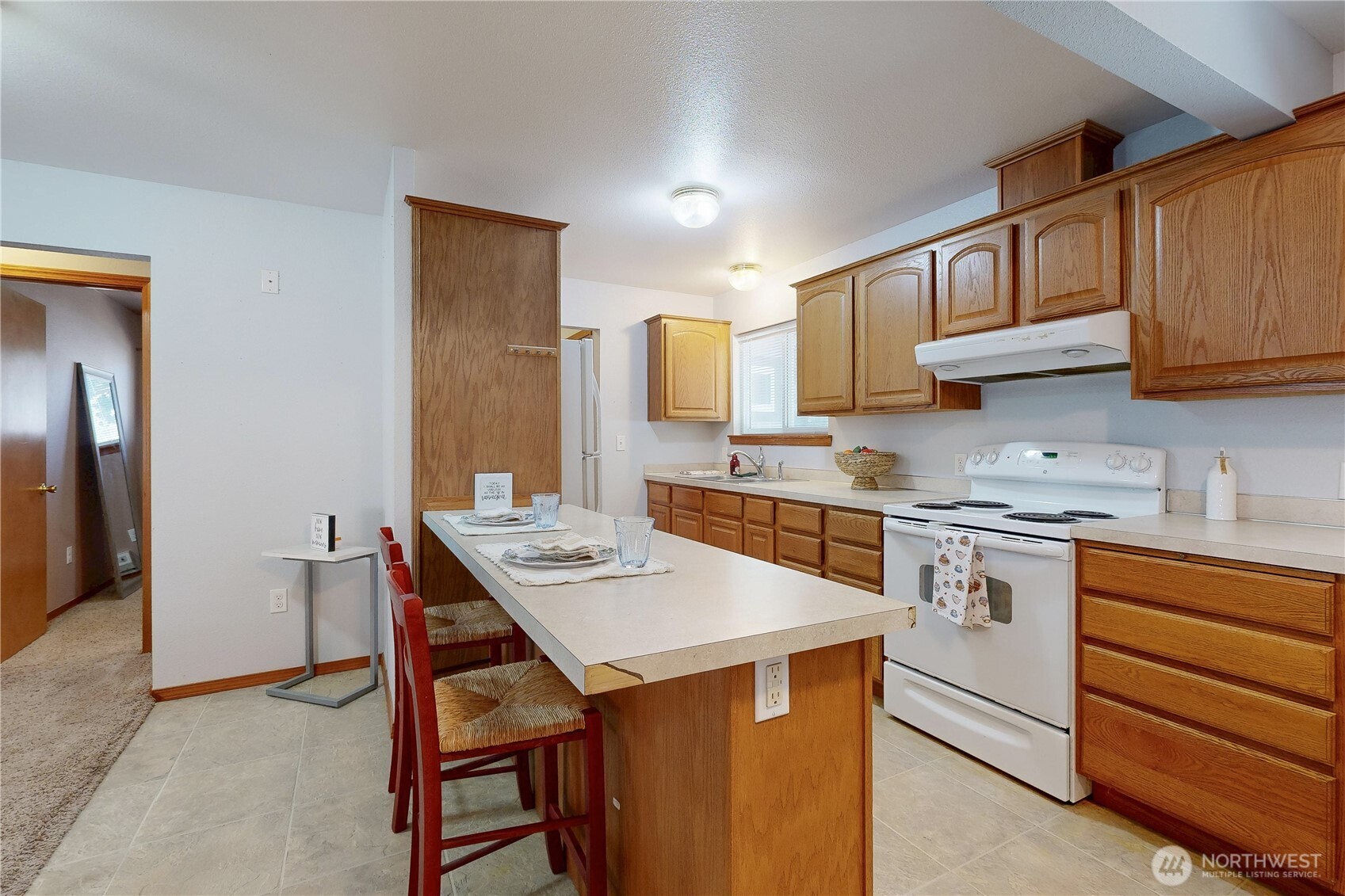 735 Northeast Spitzenberg Street College Place, WA 99324 - Photo 12 of 34