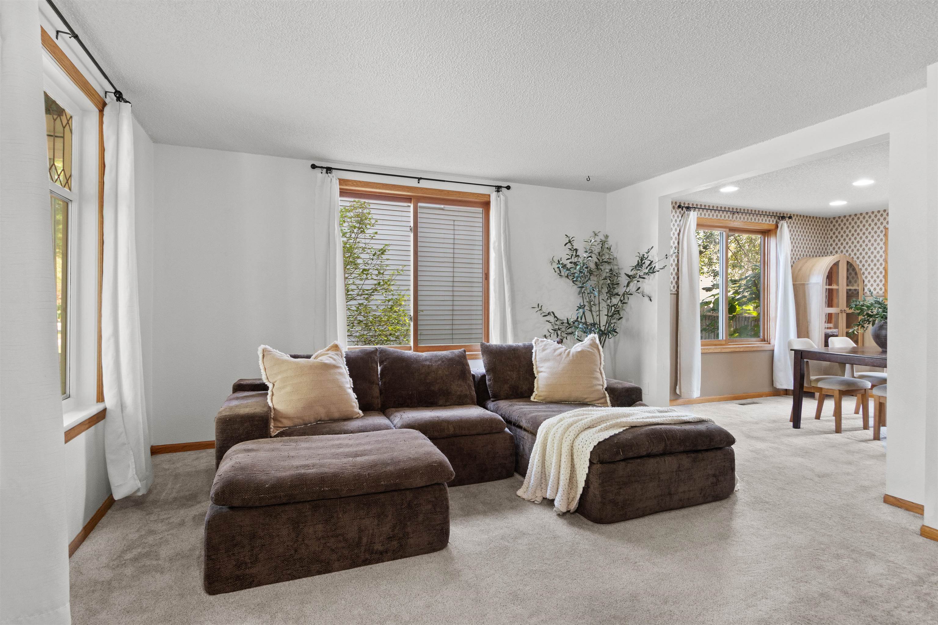 2501 Ellis Street Stevens Point, WI 54481 - Photo 5 of 41 Gallery Image 5