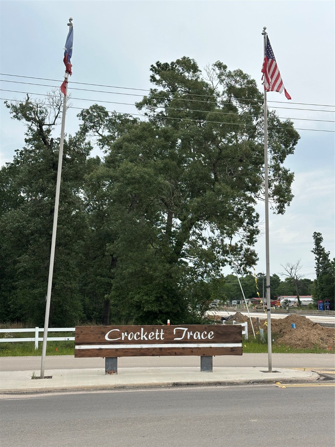 672 Wexford Drive Conroe, TX 77303 - Photo 4 of 10 a view of a street