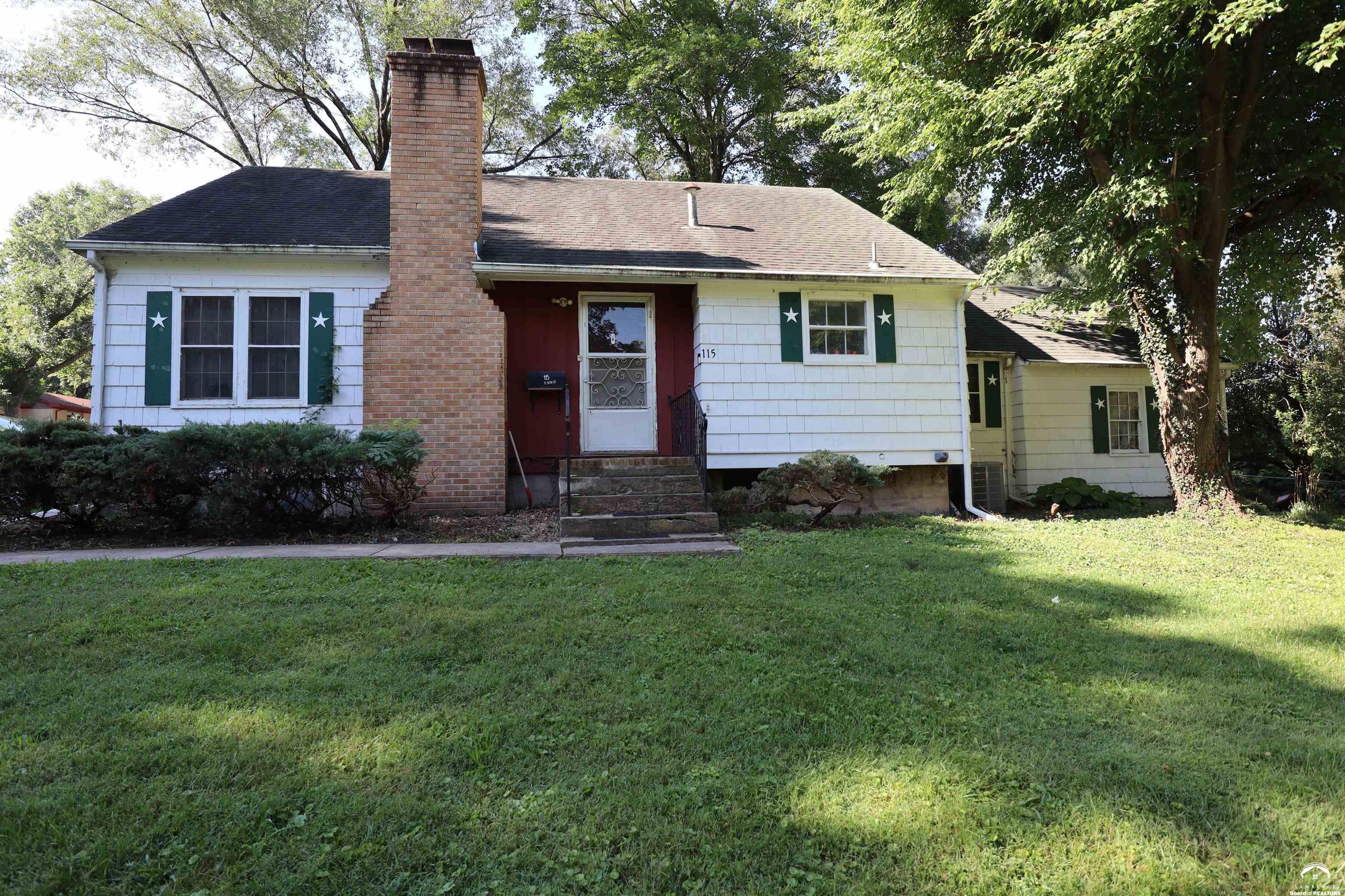 115 East 8th Street Eudora, KS 66025 - Photo 2 of 8
