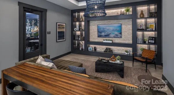 $1,309 | 2220 Wilkinson Boulevard, Unit A0, Charlotte, NC 28208