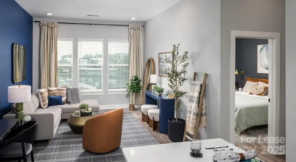 $1,309 | 2220 Wilkinson Boulevard, Unit A0, Charlotte, NC 28208