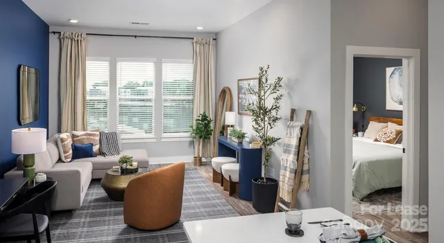 $1,351 | 2220 Wilkinson Boulevard, Unit A0, Charlotte, NC 28208