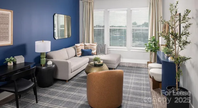 $1,351 | 2220 Wilkinson Boulevard, Unit A0, Charlotte, NC 28208