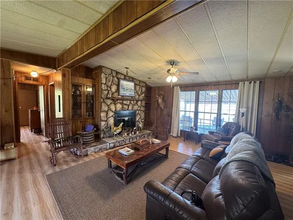 $205,000 | 1873 Highway 600, Jonesville, LA 71343