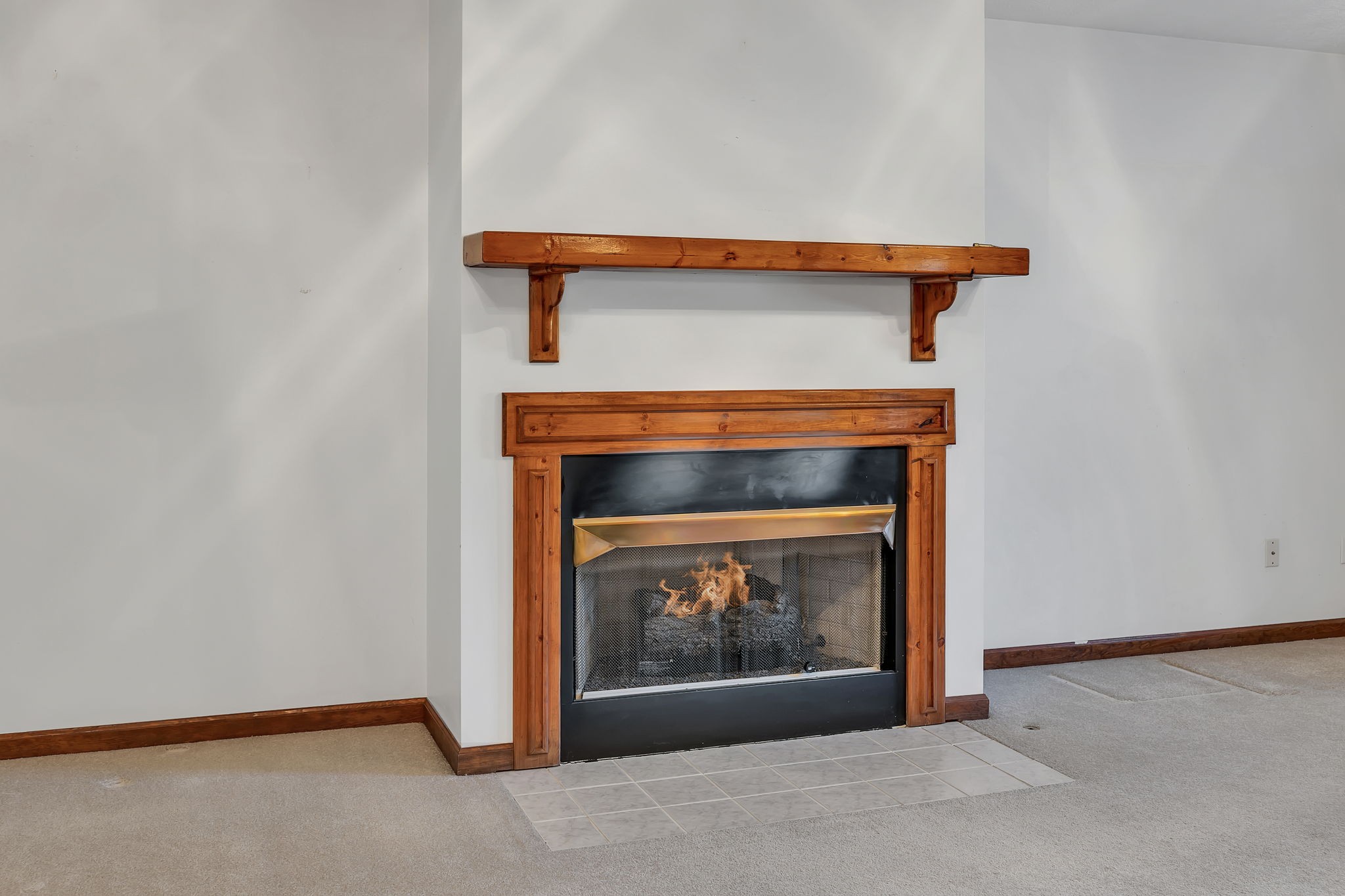 623 Highway 50 Centerville, TN 37033 - Photo 14 of 69 a view of an empty room with a fireplace