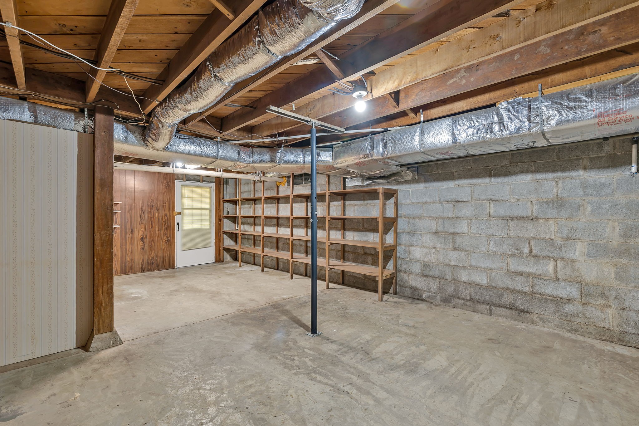 623 Highway 50 Centerville, TN 37033 - Photo 43 of 69 a view of empty room with empty shelves