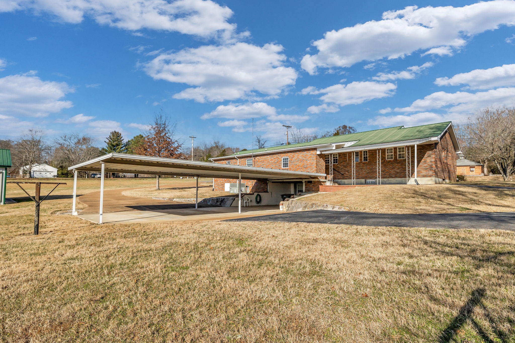 623 Highway 50 Centerville, TN 37033 - Photo 53 of 69 a view of houses with yard