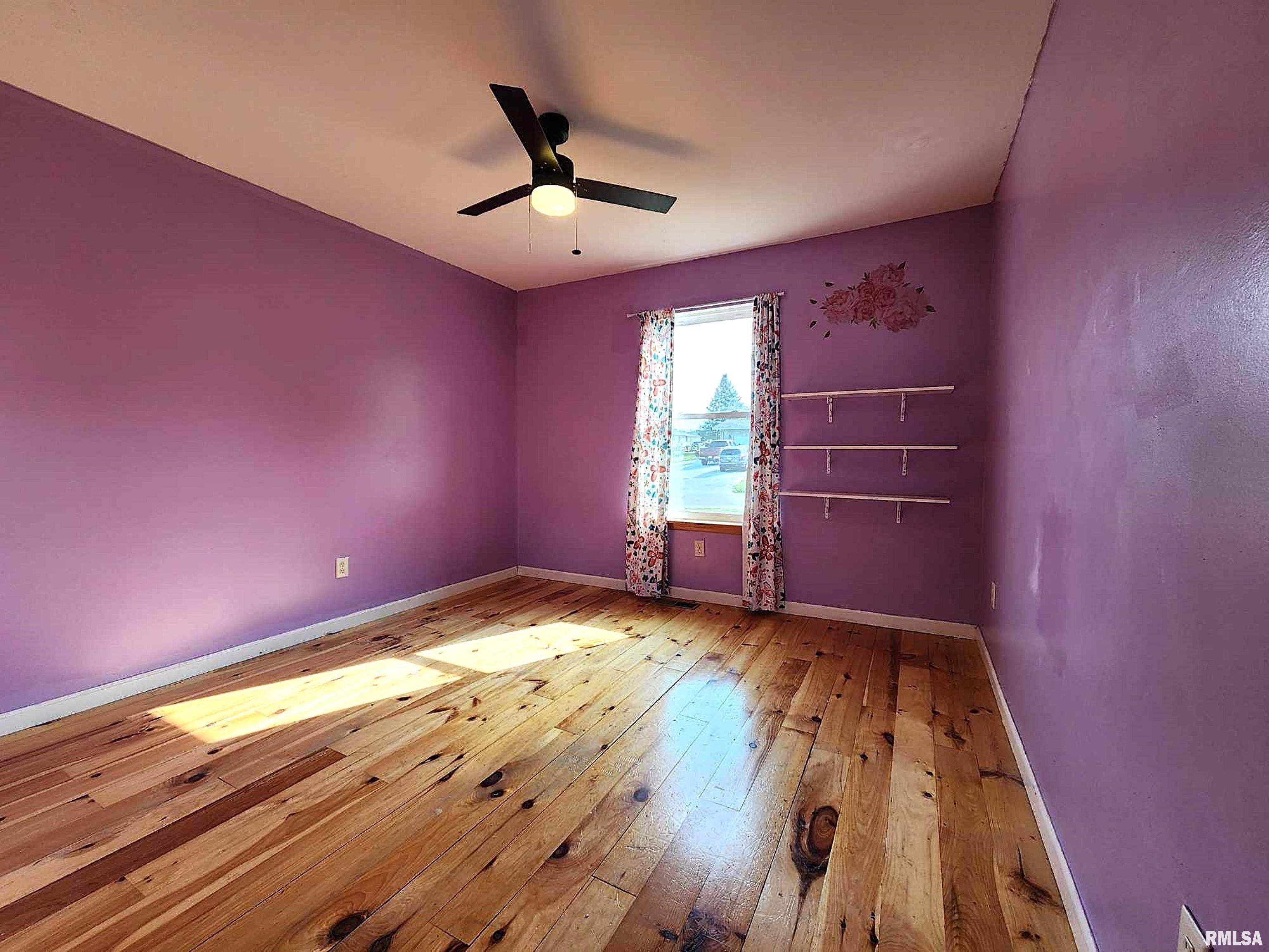 210 Bittersweet Street Payson, IL 62360 - Photo 19 of 33