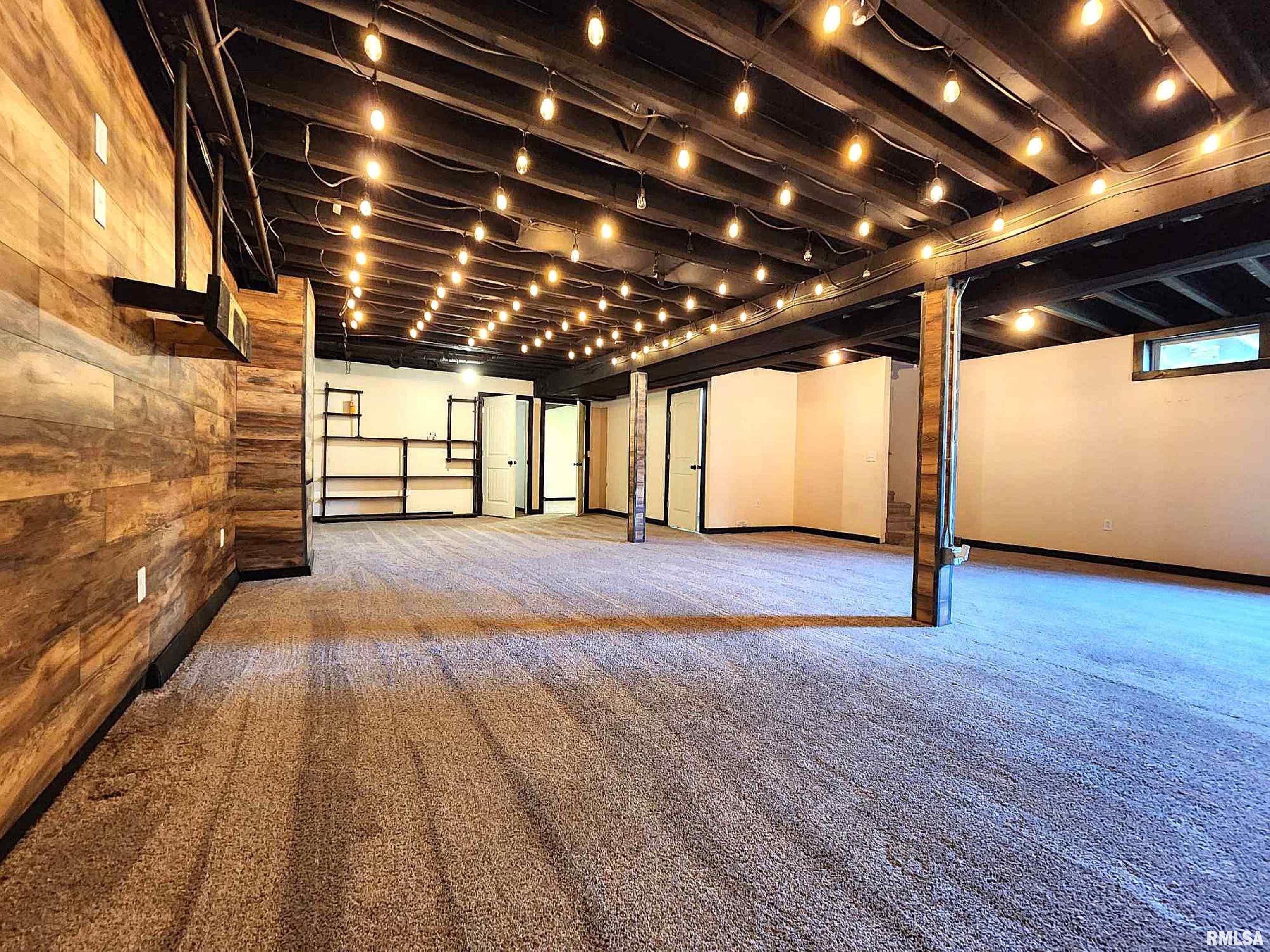 210 Bittersweet Street Payson, IL 62360 - Photo 21 of 33