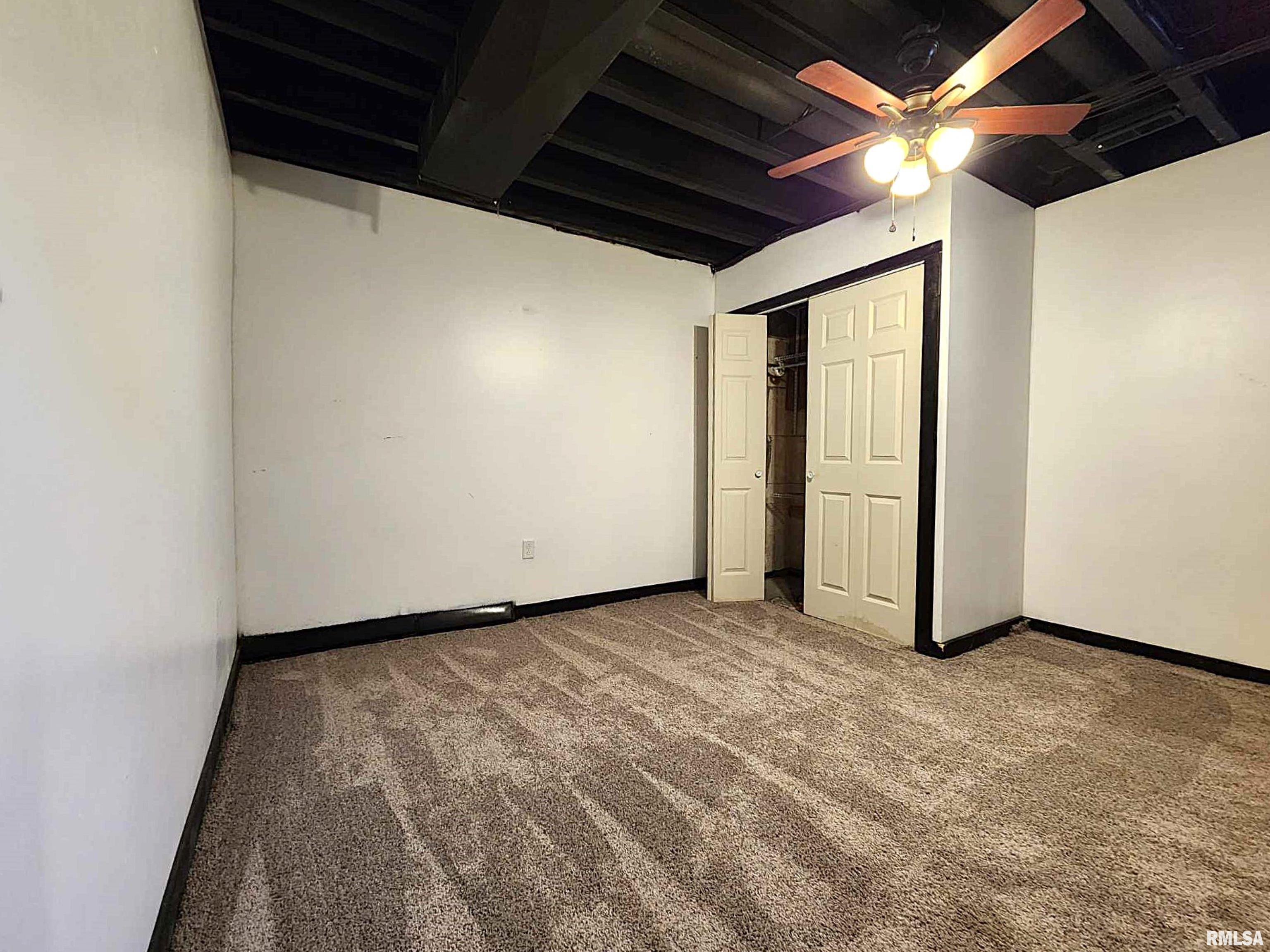 210 Bittersweet Street Payson, IL 62360 - Photo 23 of 33