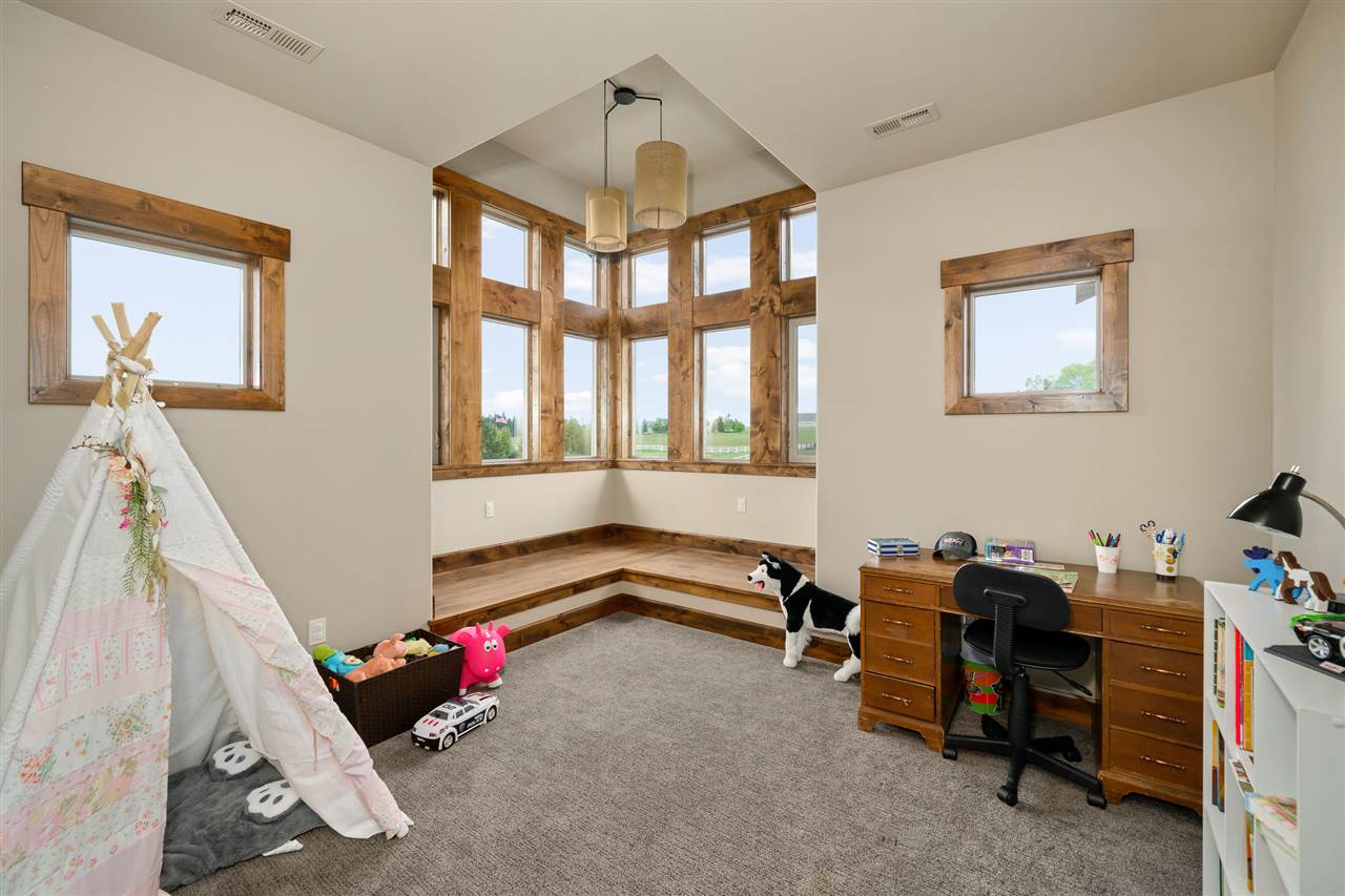 506 East Burk Road Colbert, WA 99005 - Photo 11 of 20