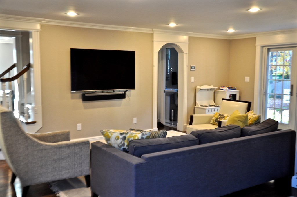 36 Cleveland Road Wellesley, MA 02481 - Photo 5 of 15