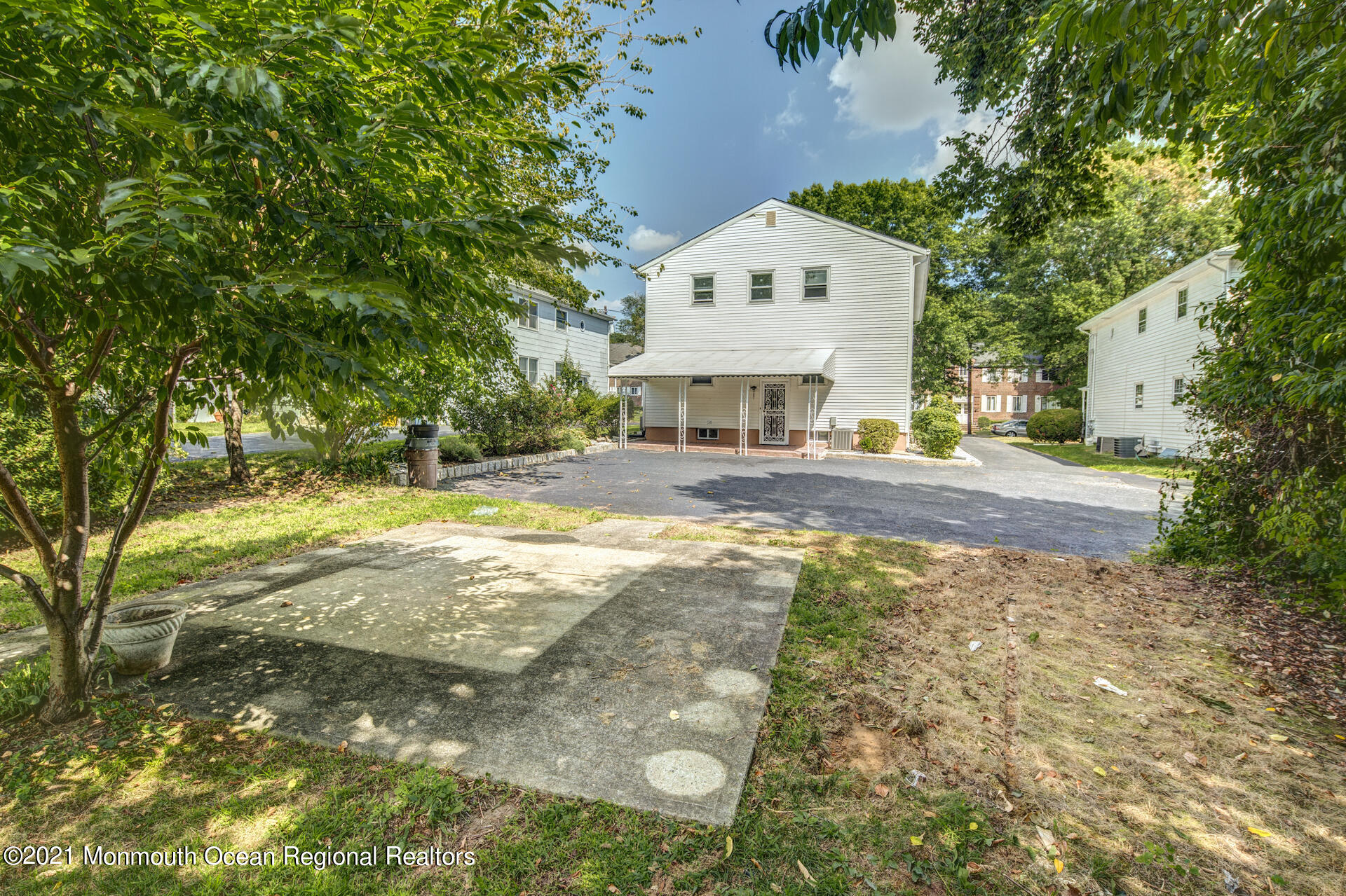 278 Spring Street, Unit B Red Bank, NJ 07701 - Photo 24 of 26 40_Backyard