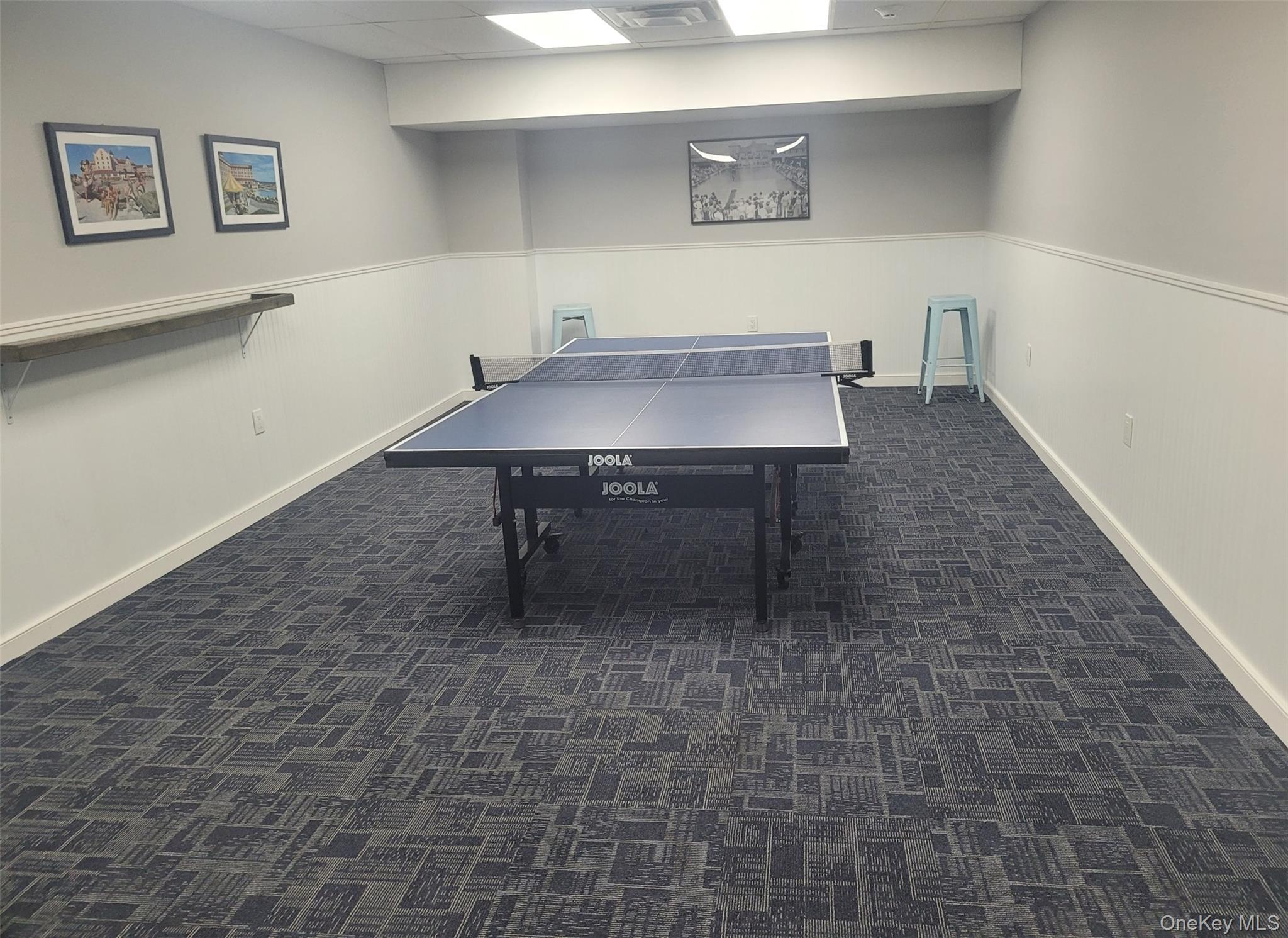 2 Richmond Road, Unit 4F Lido Beach, NY 11561 - Photo 20 of 27 a room with a table and a potted plant