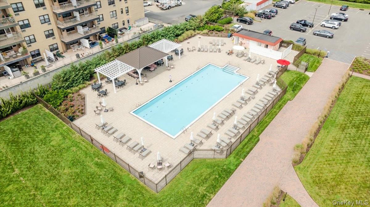 2 Richmond Road, Unit 4F Lido Beach, NY 11561 - Photo 24 of 27 an aerial view of a house