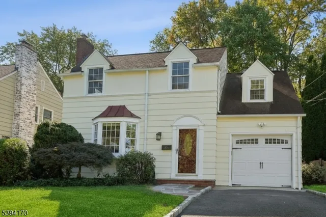 $1,349,000 | 12 Meadowbrook Road, Short Hills, NJ 07078