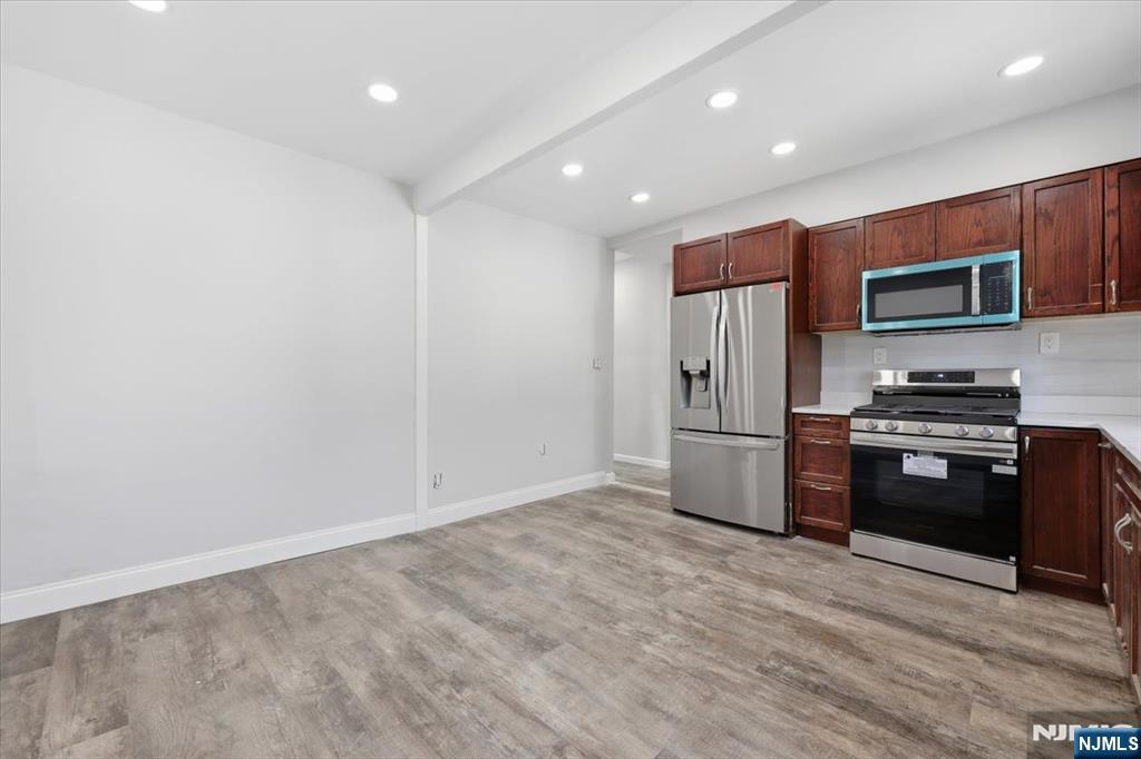 90 Dewitt Place, Unit 2 Hackensack, NJ 07601 - Photo 6 of 19