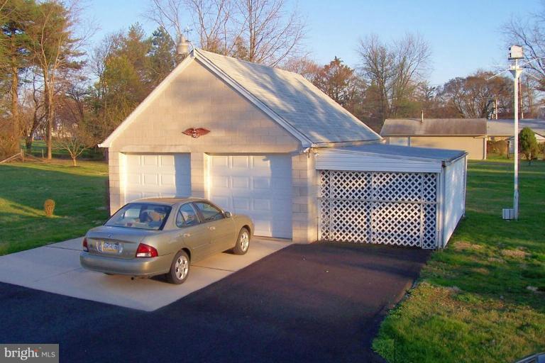 2301 Shannon Road Edgewood, MD 21040 - Photo 2 of 8 block 2 car detached garage with attached storage