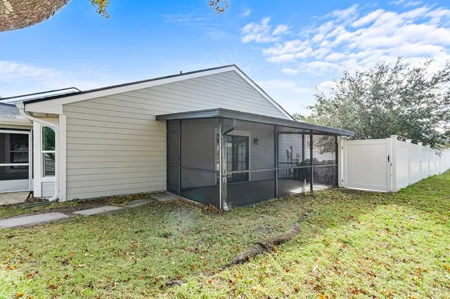 $299,990 | 5400 Rutland Court, Orlando, FL 32812