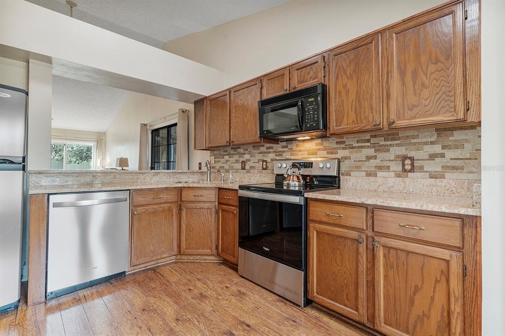 5400 Rutland Court Orlando, FL 32812 - Photo 3 of 39