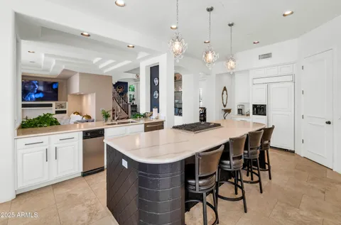 $1,890,000 | 7941 East Via De Luna Drive, Scottsdale, AZ 85255