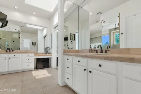 $1,890,000 | 7941 East Via De Luna Drive, Scottsdale, AZ 85255