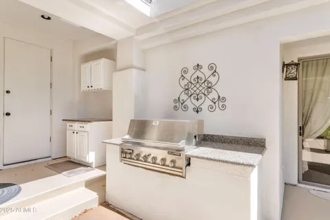 $1,890,000 | 7941 East Via De Luna Drive, Scottsdale, AZ 85255