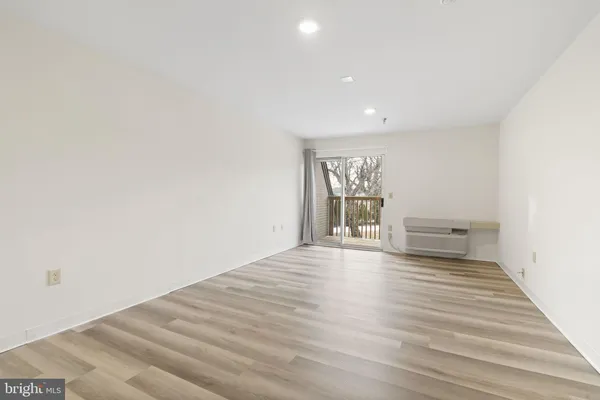 $1,450 | 7040 Oxford Avenue, Unit 217, Philadelphia, PA 19111