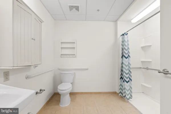 $1,450 | 7040 Oxford Avenue, Unit 217, Philadelphia, PA 19111