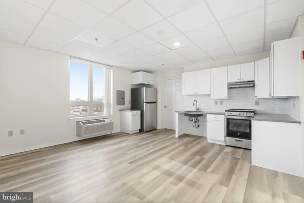 $1,450 | 7040 Oxford Avenue, Unit 217, Philadelphia, PA 19111