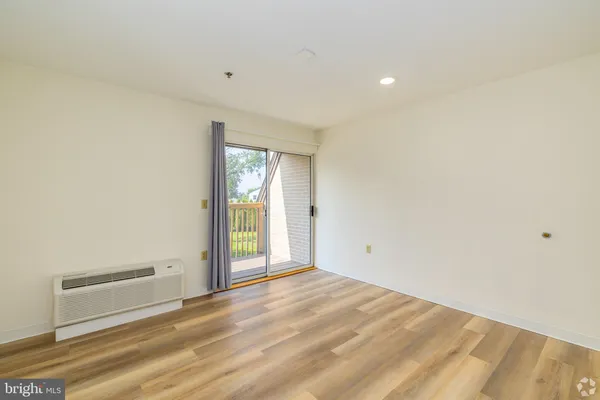 $1,450 | 7040 Oxford Avenue, Unit 217, Philadelphia, PA 19111