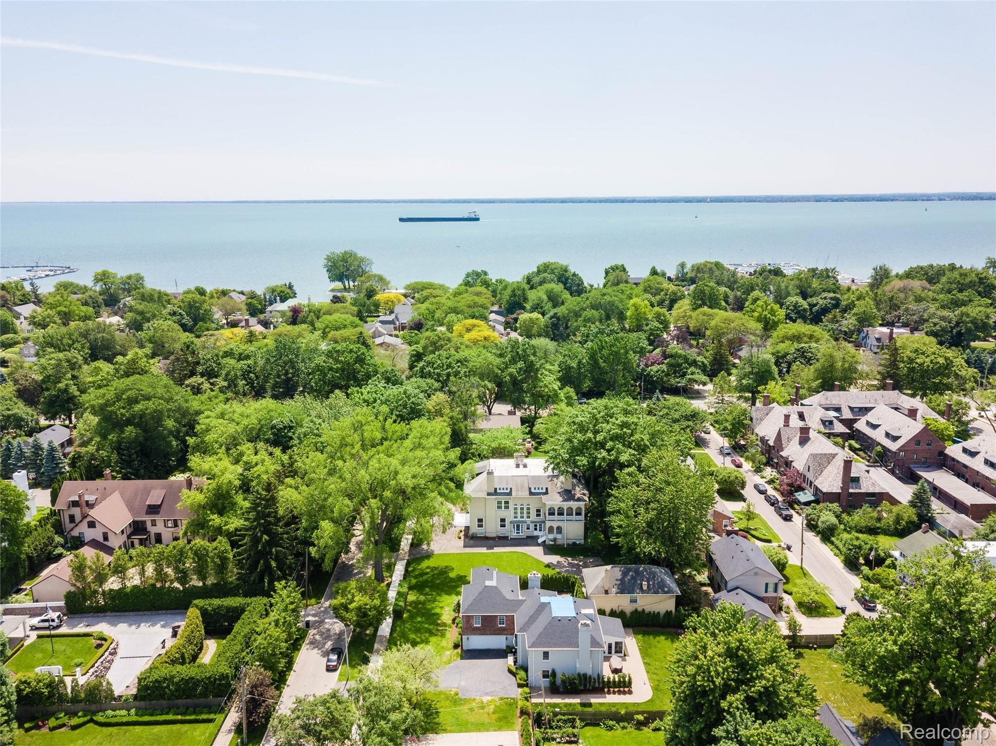285 Washington Road Grosse Pointe, MI 48230 - Photo 4 of 81 Drone-8.jpg