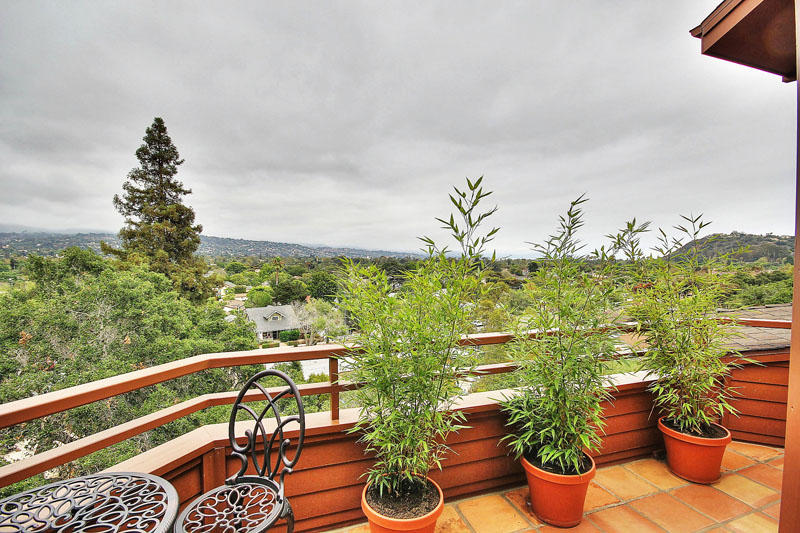 1132 Nirvana Road Santa Barbara, CA 93101 - Photo 15 of 38 Master Suite Deck.jpg