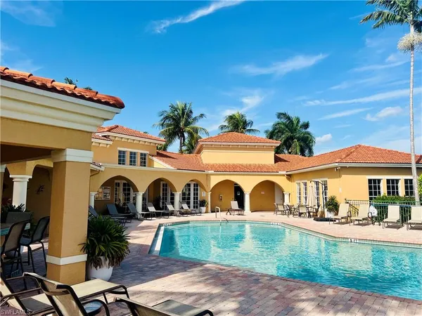 $194,900 | 8717 River Homes Lane, Unit 5206, Bonita Springs, FL 34135