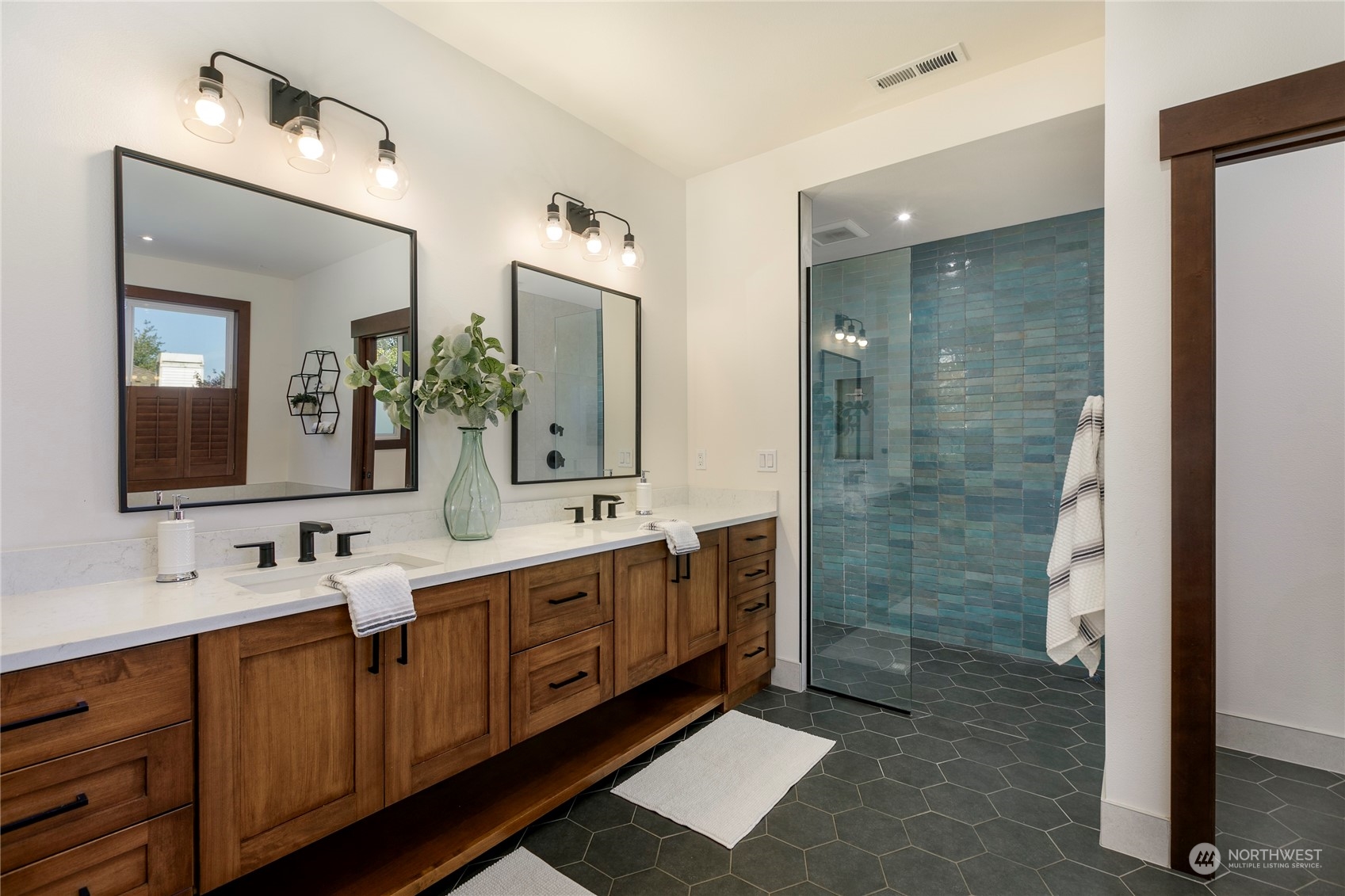 10030 Northeast 151 Drive Bothell, WA 98011 - Photo 23 of 34 Gallery Image 23