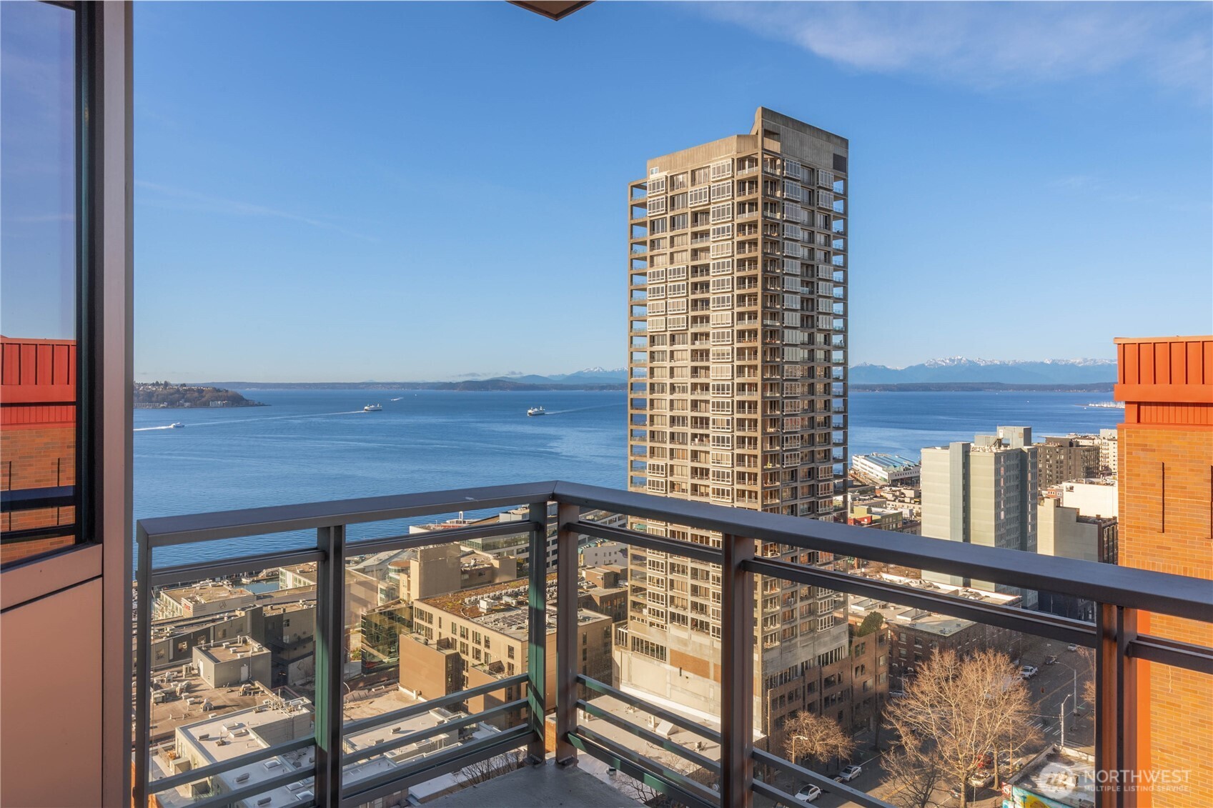 2033 2nd Avenue, Unit 1602 Seattle, WA 98121 - Photo 13 of 40