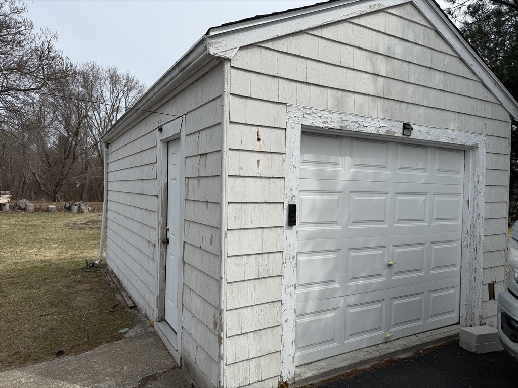 192 Spring Street Bridgewater, MA 02324 - Photo 19 of 21