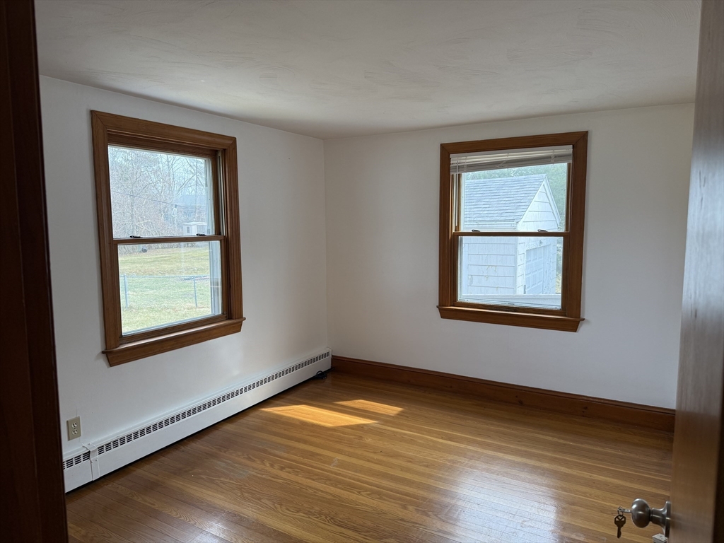 192 Spring Street Bridgewater, MA 02324 - Photo 10 of 21