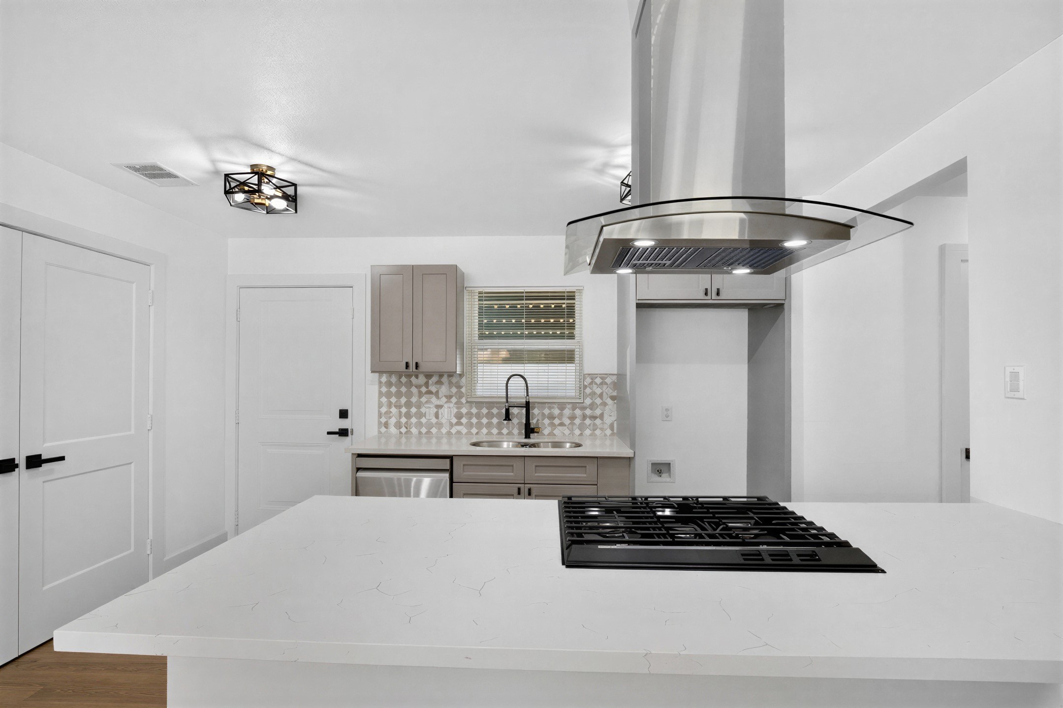 1015 Roper Street Houston, TX 77034 - Photo 23 of 48