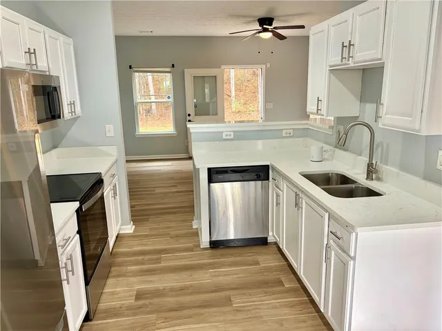 $2,175 | 6347 Ellenwood Drive, Rex, GA 30273