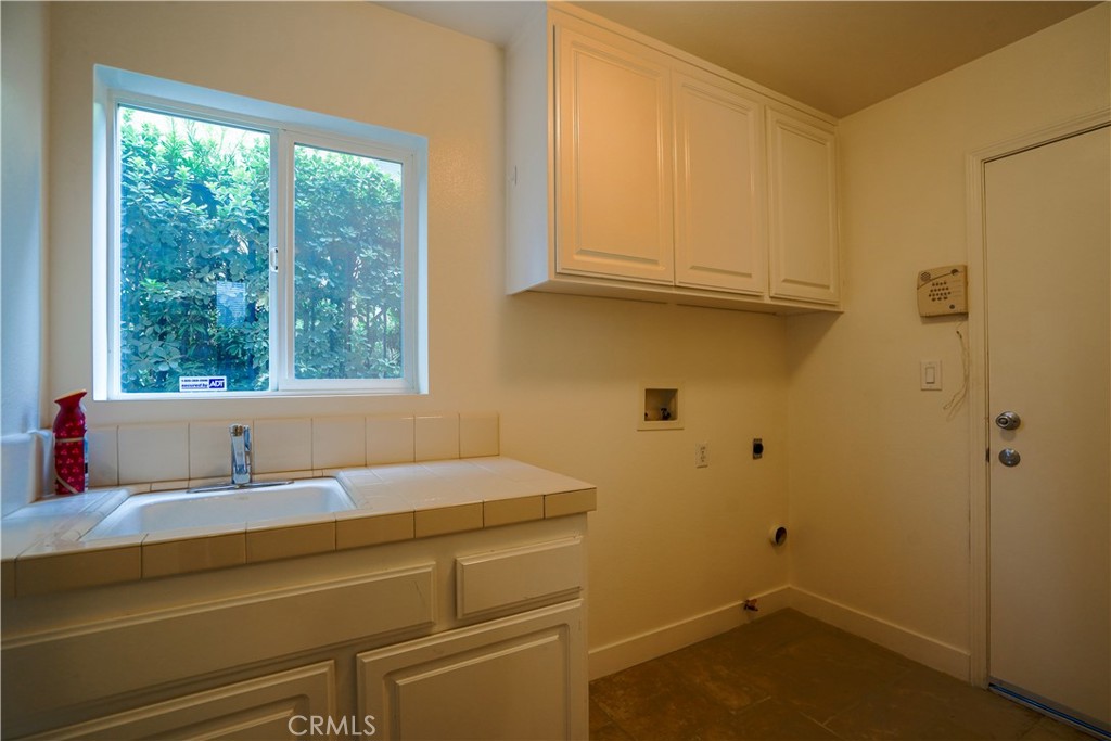 20640 Pesaro Way Porter Ranch, CA 91326 - Photo 27 of 49