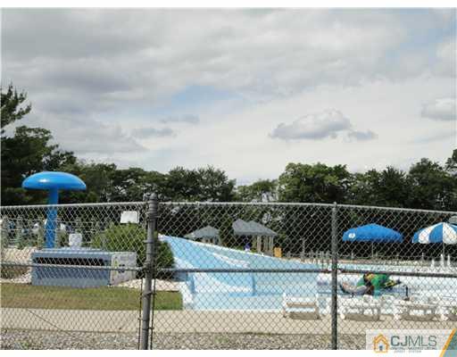 1 Boston Post Road East Brunswick, NJ 08816 - Photo 18 of 18 Gallery Image 18
