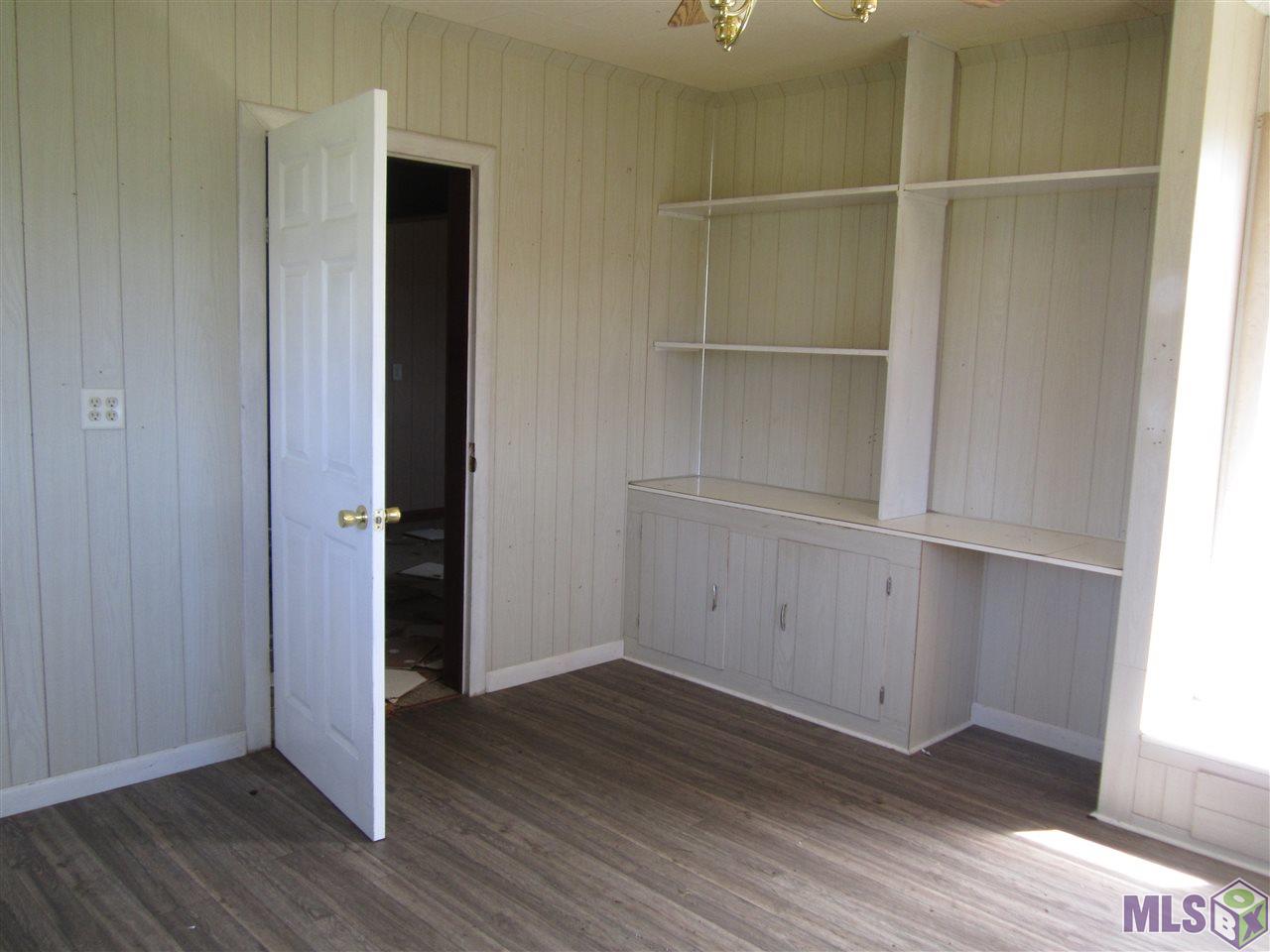 18687 East Main Street Galliano, LA 70354 - Photo 4 of 13 Bedroom