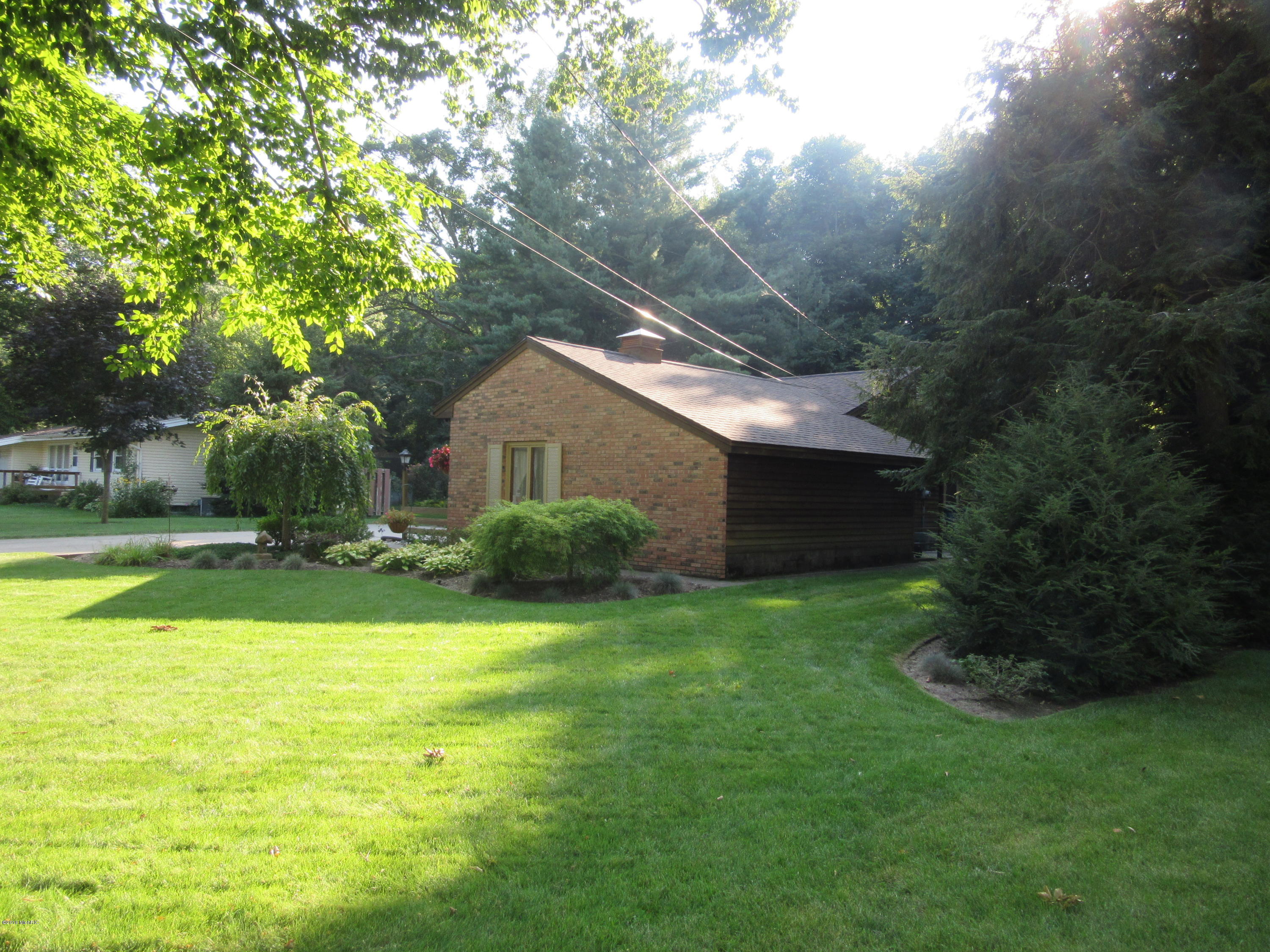 7163 South Walker Road Spring Lake, MI 49456 - Photo 4 of 25 4
