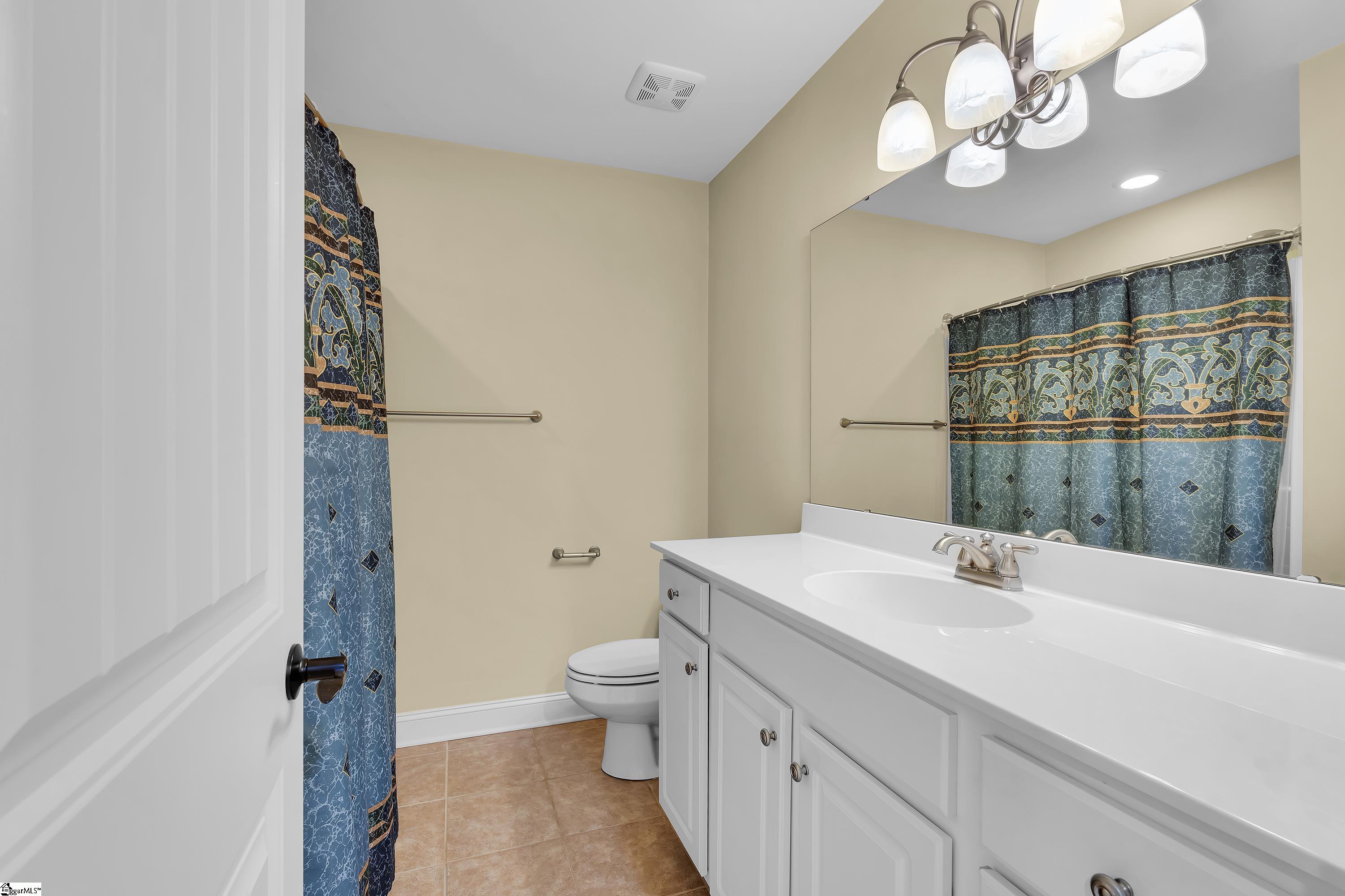 28 Barnwood Circle Greenville, SC 29607 - Photo 20 of 36