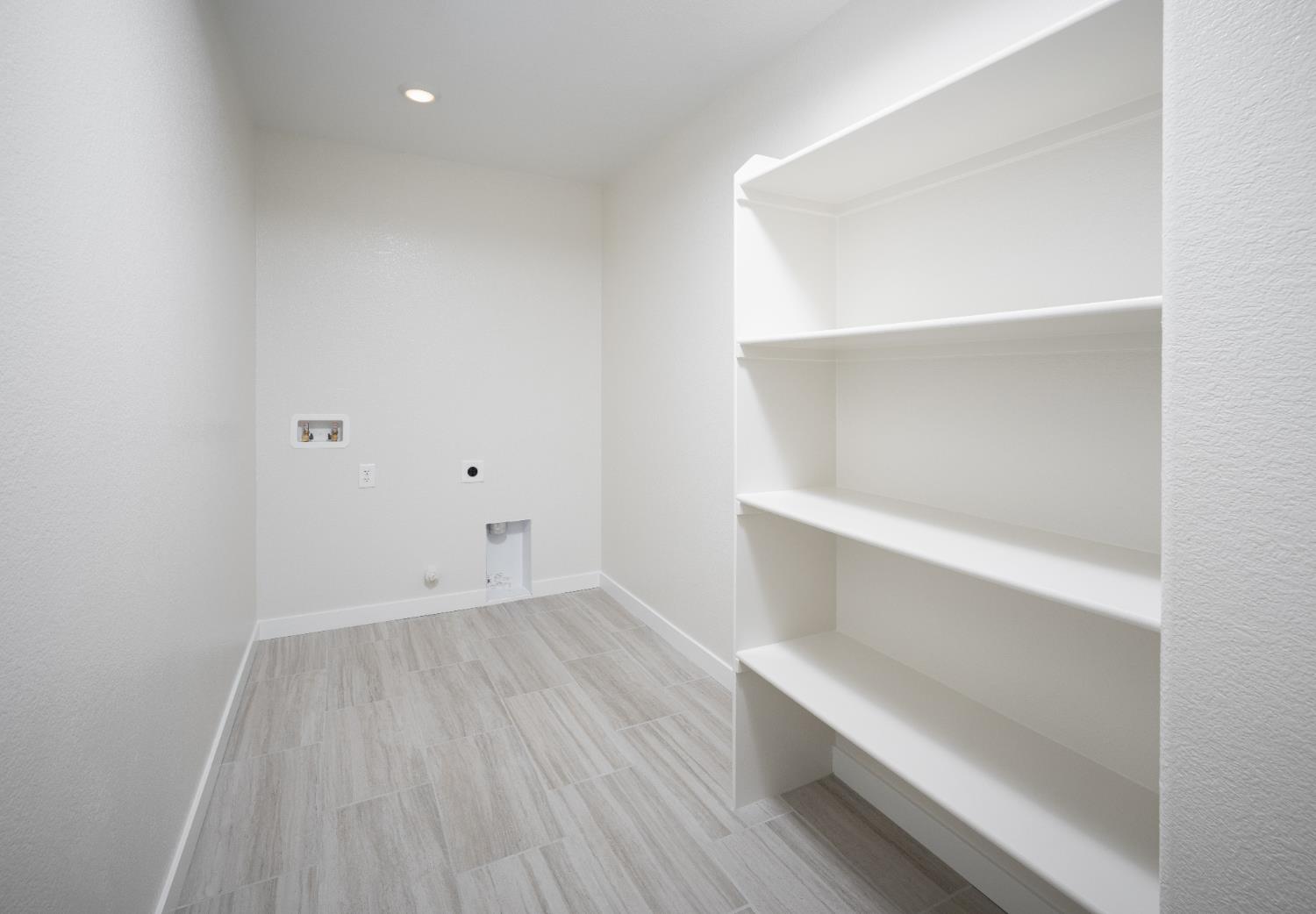 4583 Duckhawk Circle Rancho Cordova, CA 95742 - Photo 13 of 28