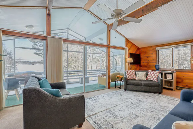 $449,900 | 4 North Shore Drive, Barnstead, NH 03225