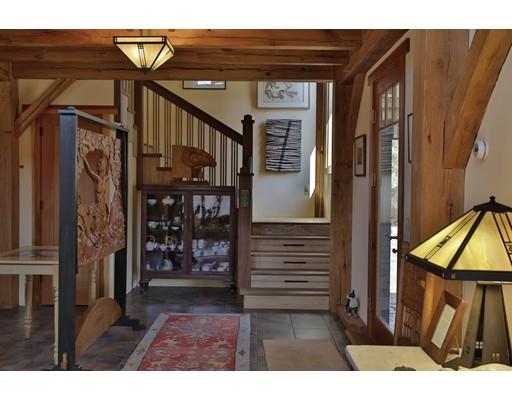 14 Youngs Road Gloucester, MA 01930 - Photo 6 of 30 Gallery Image 6