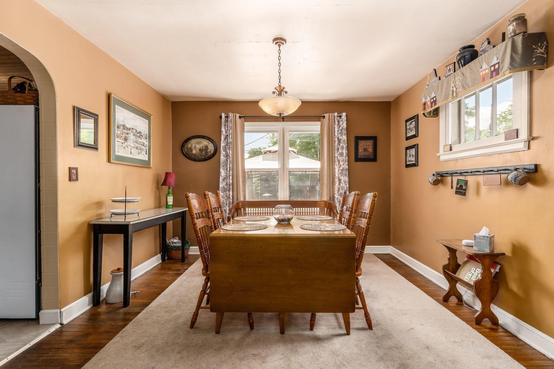 327 Demorest Road Columbus, OH 43204 - Photo 12 of 53 Gallery Image 12